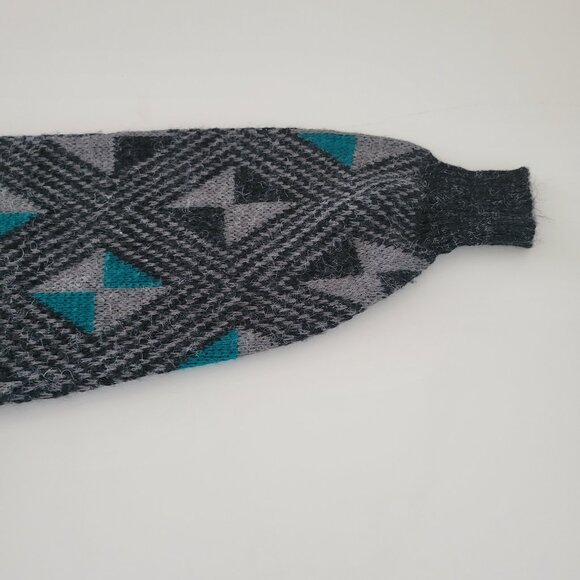 Vintage Expressions Geometric Acrylic Sweater Gray Turquoise Size Large EUC - Picture 10 of 11